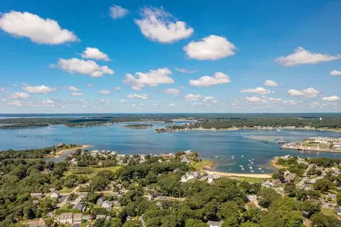 53 Monument Neck Rd, Bourne, MA 02532 photo 6