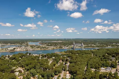 53 Monument Neck Rd, Bourne, MA 02532 photo 5