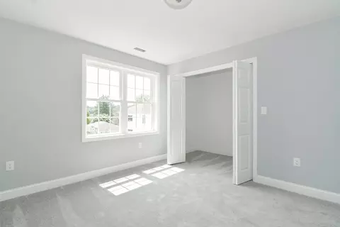 15 Mars St # B, Worcester, MA 01607 photo 27