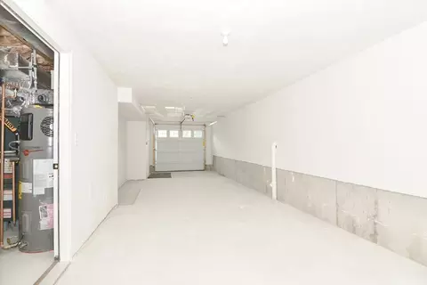 15 Mars St # B, Worcester, MA 01607 photo 38