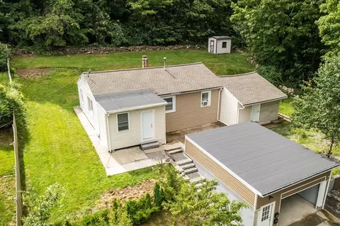 83 Chatanika Ave, Worcester, MA 01602 photo 4