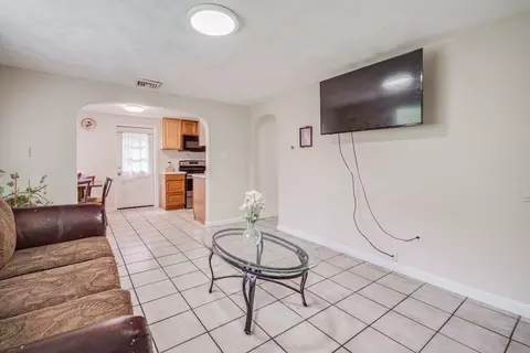 83 Chatanika Ave, Worcester, MA 01602 photo 13