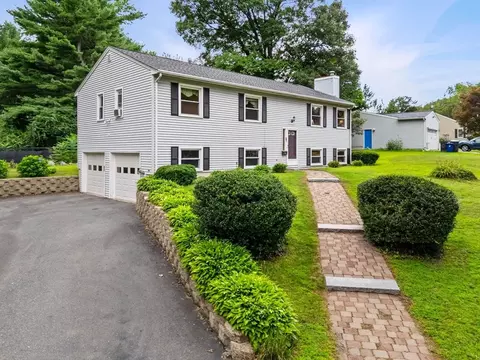 87 Medford Ave, Methuen, MA 01844