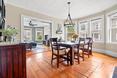 55 Ocean Ave #1, Salem, MA 01970