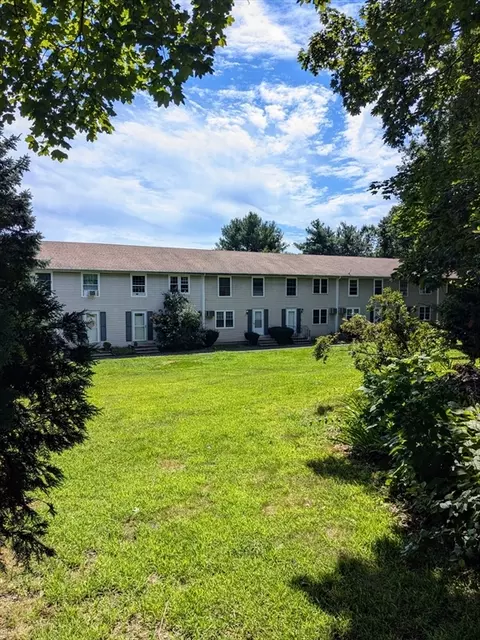 86 Sterling St #D, West Boylston, MA 01583