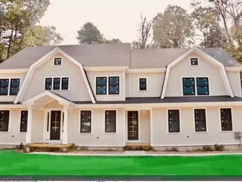 1 Five Paths Ct, Wayland, MA 01778