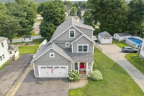 9 Newbridge Ave, Woburn, MA 01801