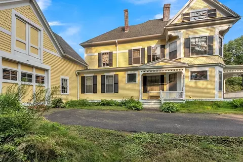 Exterior - 99 Summer St, Barre, MA 01005 photo 3 of 7