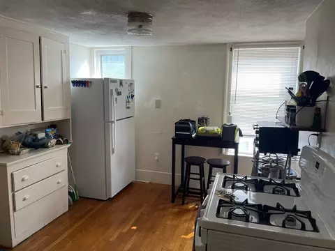 11 Summer St, Beverly, MA 01915 photo 16