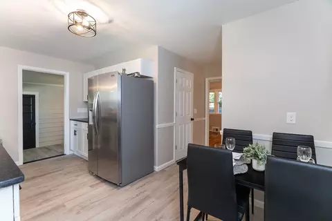 Dining - 7 Gillette Ave, Springfield, MA 01118 photo 1 of 1