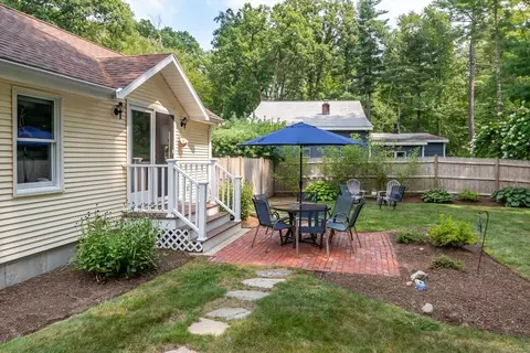 Exterior - 6 Cullen Rd, Dover, MA 02030 photo 7 of 8