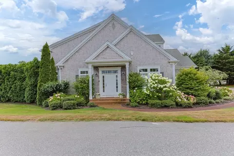 6 Captains Row E, Chatham, MA 02633