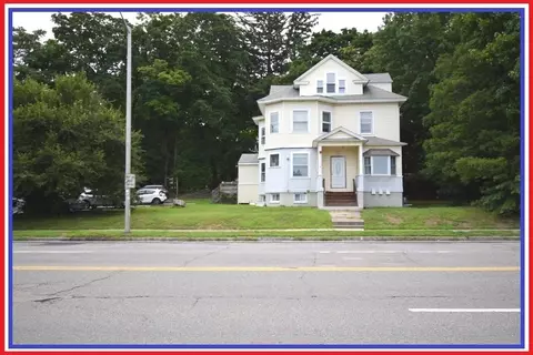 216 Park Ave, Worcester, MA 01609