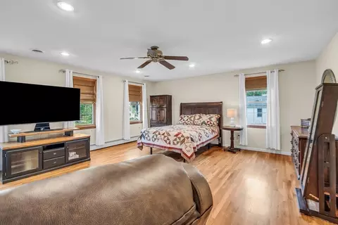 Bedroom - 7 Benoni Dr, Sutton, MA 01590 photo 1 of 4