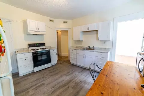 34 Bowdoin, Boston, MA 02121