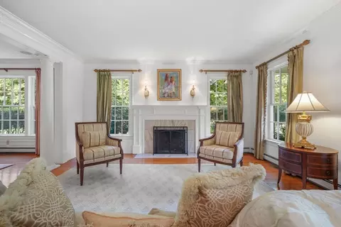 Living - 36 Maryknoll Dr, Hingham, MA 02043 photo 2 of 4