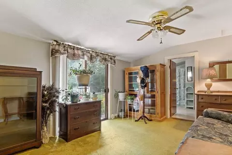 262 Peckham Rd, Acushnet, MA 02743 photo 15