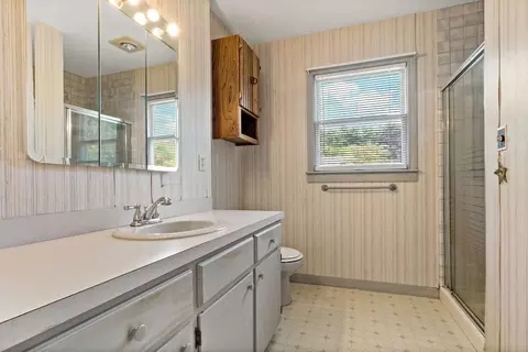 262 Peckham Rd, Acushnet, MA 02743 photo 21
