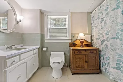262 Peckham Rd, Acushnet, MA 02743 photo 16