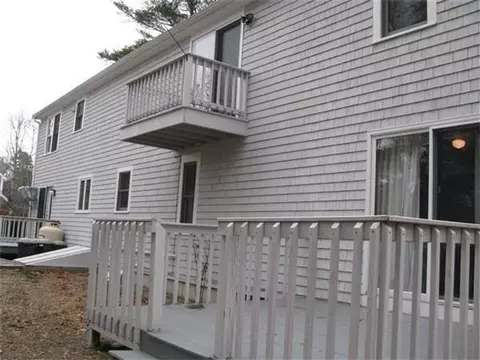 208 Mashpee Neck Rd, Mashpee, MA 02649 photo 2