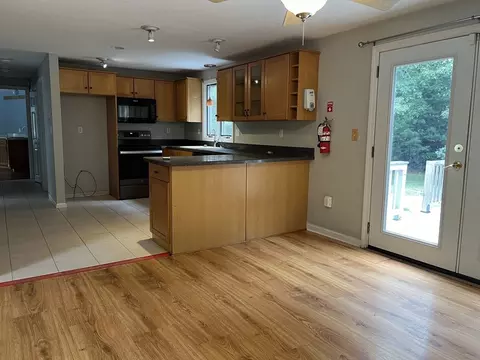 208 Mashpee Neck Rd, Mashpee, MA 02649 photo 12