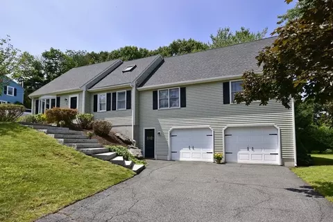 1 Highview Dr, Plainville, MA 02762