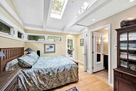 Bedroom - 67 Cliff Rd, Bourne, MA 02532 photo 1 of 8