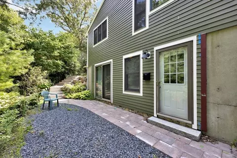 Exterior - 67 Cliff Rd, Bourne, MA 02532 photo 4 of 4