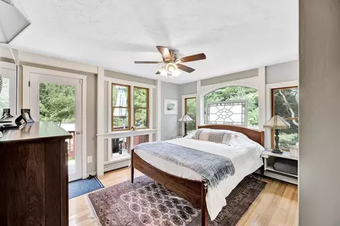 Bedroom - 67 Cliff Rd, Bourne, MA 02532 photo 4 of 8