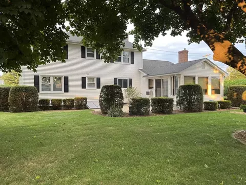 238 Chicopee St, Chicopee, MA 01013 photo 2
