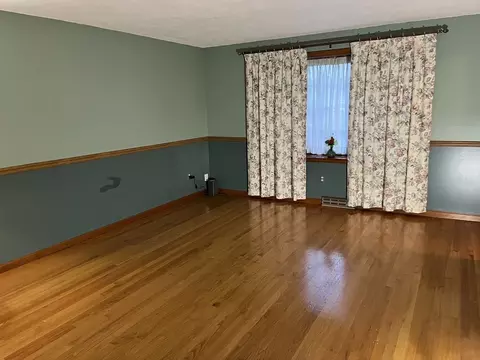 238 Chicopee St, Chicopee, MA 01013 photo 7