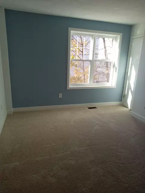 36 Standish St # C, Worcester, MA 01604 photo 8