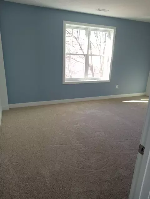 36 Standish St # C, Worcester, MA 01604 photo 14