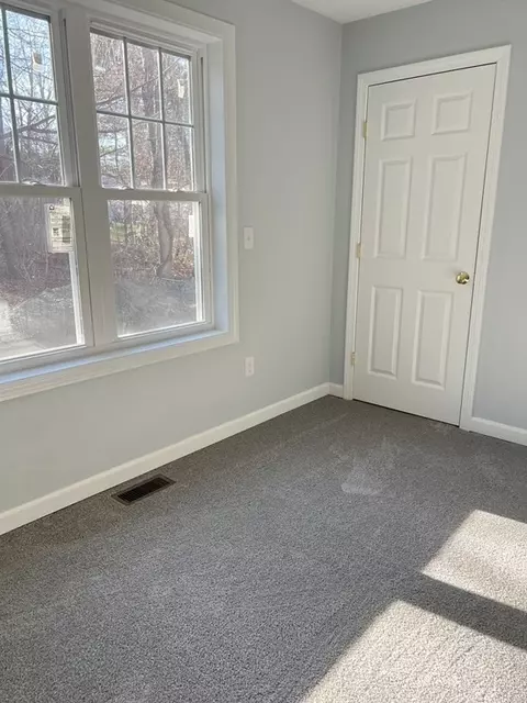 Bedroom - 36 Standish St # B, Worcester, MA 01604 photo 1 of 3