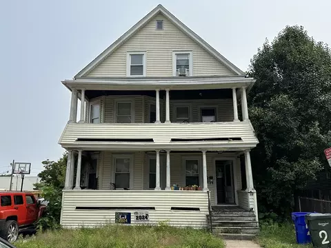 35 Cliftwood St, Springfield, MA 01108