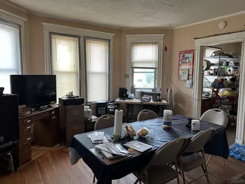 35 Cliftwood St, Springfield, MA 01108 photo 5