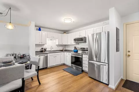 20 Heaths Ct #306, Lynn, MA 01905