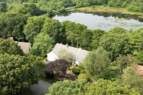19 Babbling Brook Rd, Barnstable, MA 02632 photo 2