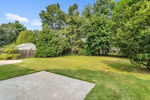 Exterior - 95 Fenway Dr, Springfield, MA 01119 photo 6 of 6