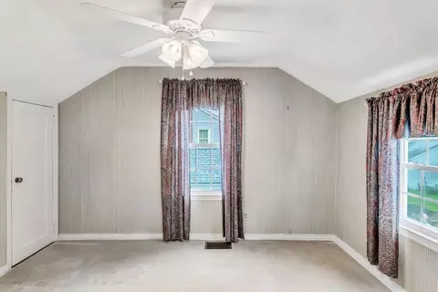 Bedroom - 95 Fenway Dr, Springfield, MA 01119 photo 6 of 8