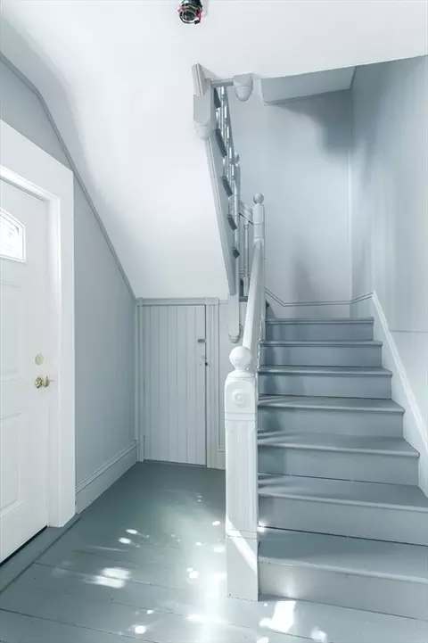 62 Whipple St, Worcester, MA 01607 photo 3