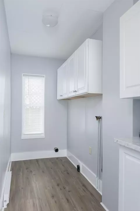62 Whipple St, Worcester, MA 01607 photo 8