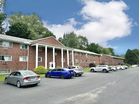 72 Barrett #108, Northampton, MA 01060