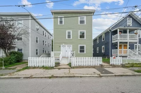 299 Lowden St, Pawtucket, RI 02860