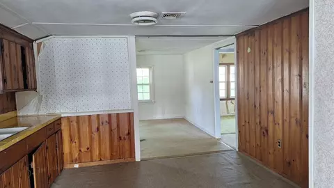 Entry Way - 58 Uxbridge Rd, Mendon, MA 01756 photo 1 of 1