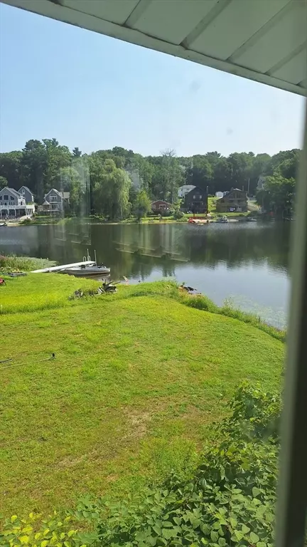 View/Area - 58 Uxbridge Rd, Mendon, MA 01756 photo 4 of 6