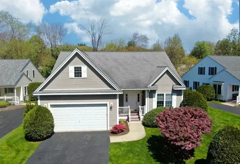 11 Wildwood Dr #11, Southborough, MA 01772