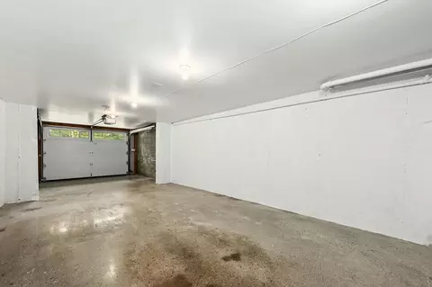 Exterior - 72 Westboro Rd, Upton, MA 01568 photo 2 of 9