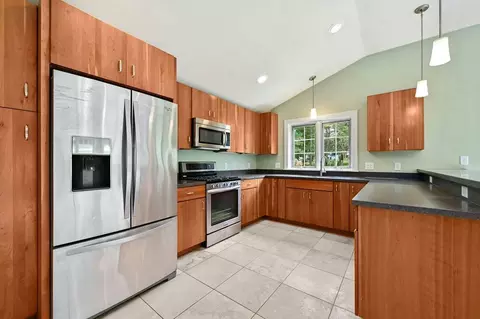 Kitchen - 72 Westboro Rd, Upton, MA 01568 photo 1 of 6