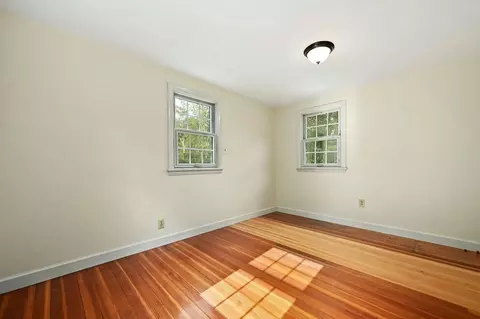 Bedroom - 72 Westboro Rd, Upton, MA 01568 photo 4 of 6